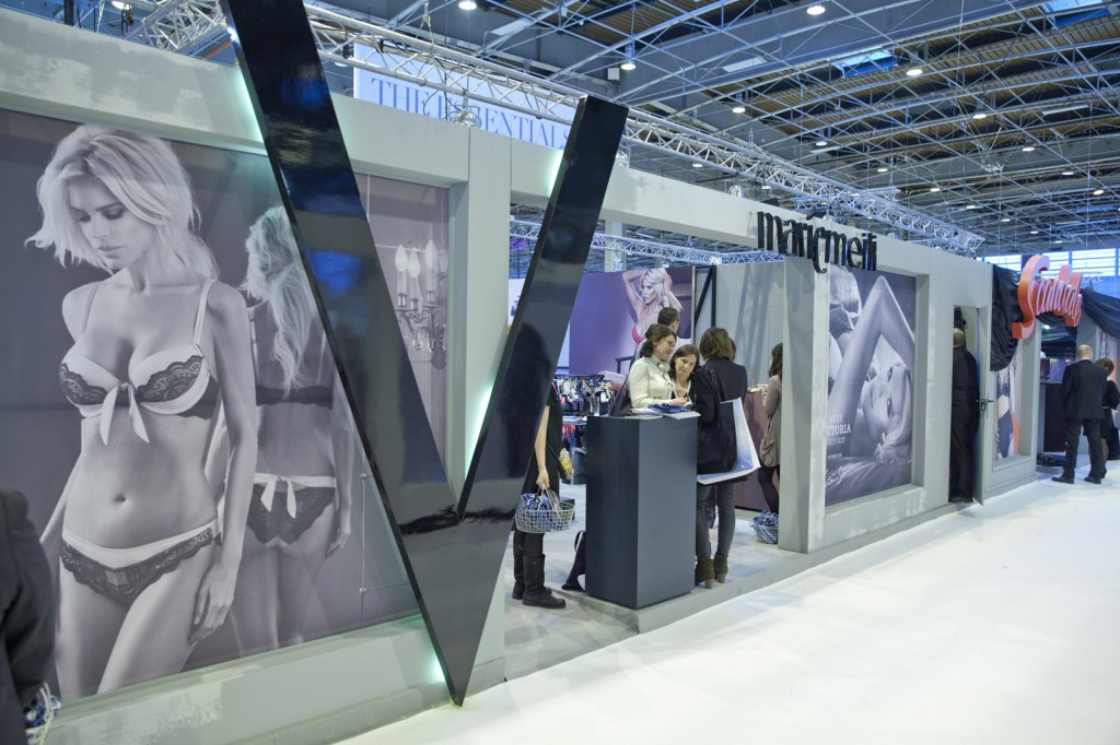 SIL 2013 exponent-154