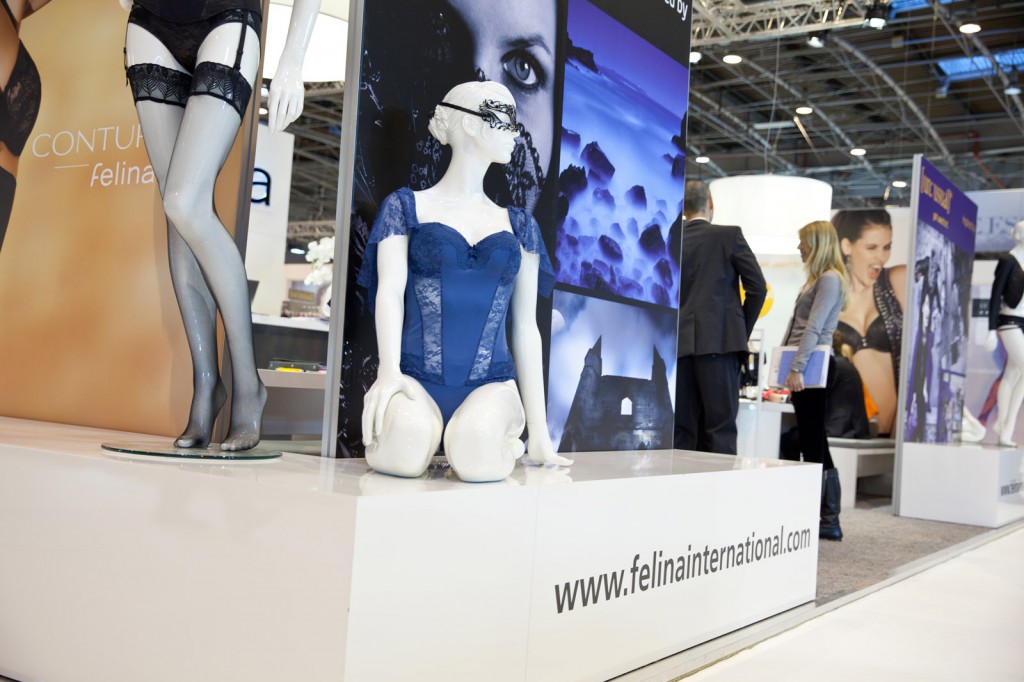 SIL 2013 exponent-2